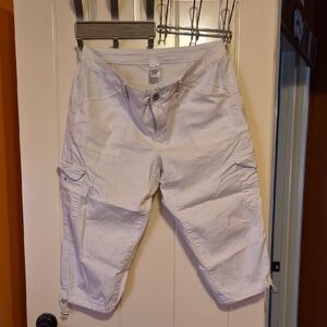 Time and Tru Women's White Cropped Pants